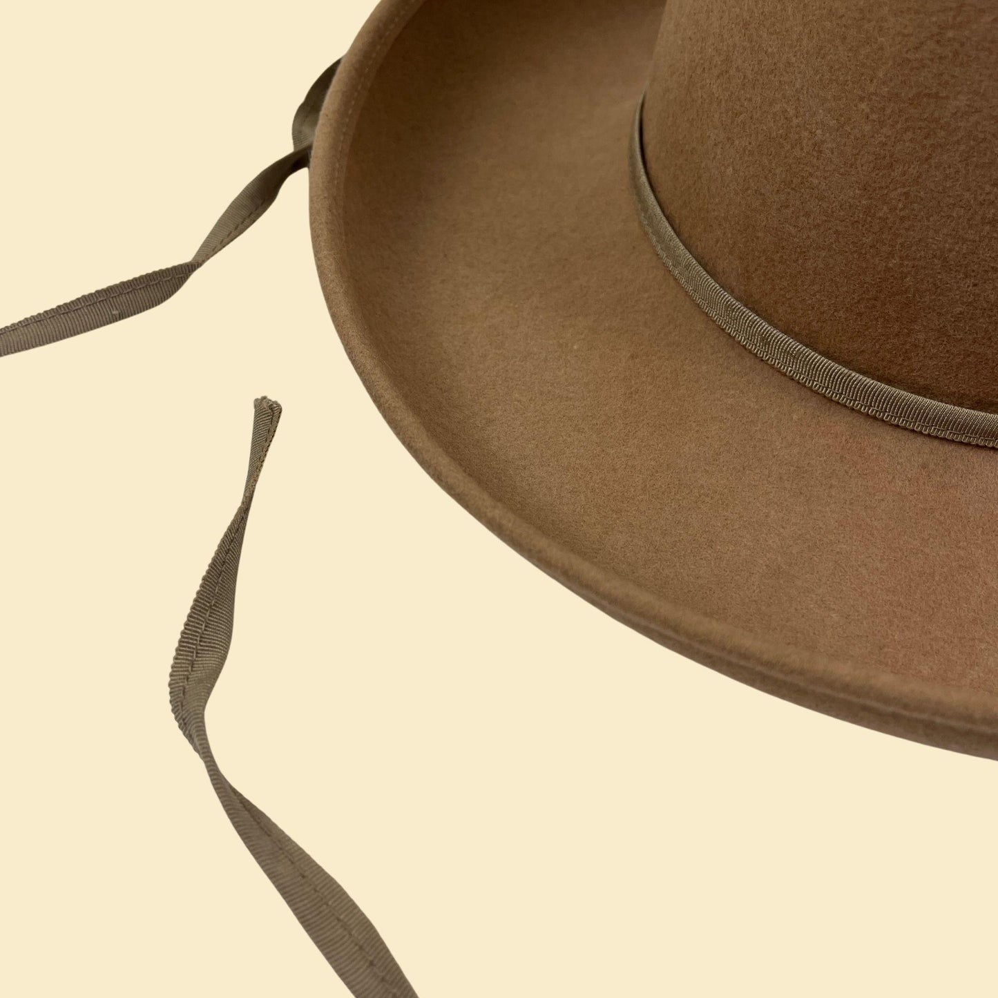 1960s Mr. Charles felt fedora brim hat, beige/tan vintage western style hat w/ rope