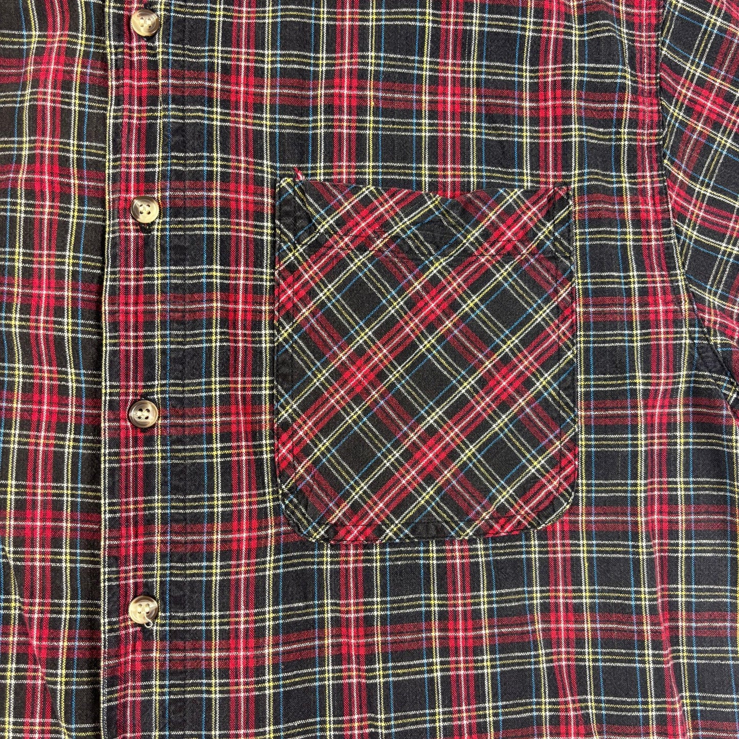 90s/Y2K Abercrombie & Fitch M men's shirt, vintage men's black/red plaid button down top