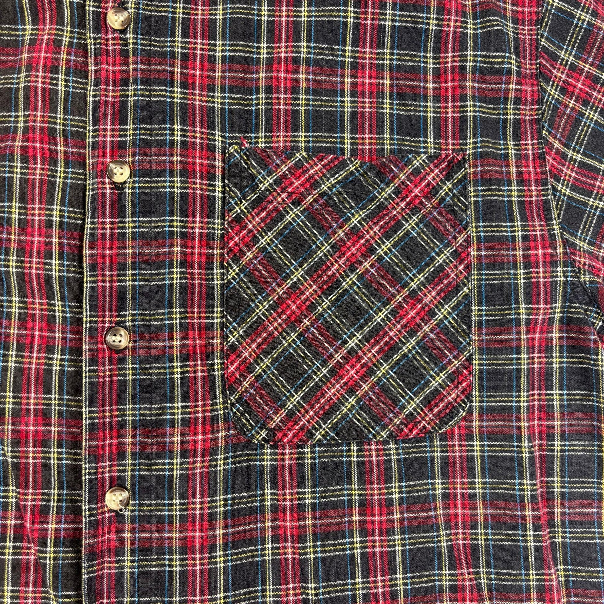 90s/Y2K Abercrombie & Fitch M men's shirt, vintage men's black/red plaid button down top