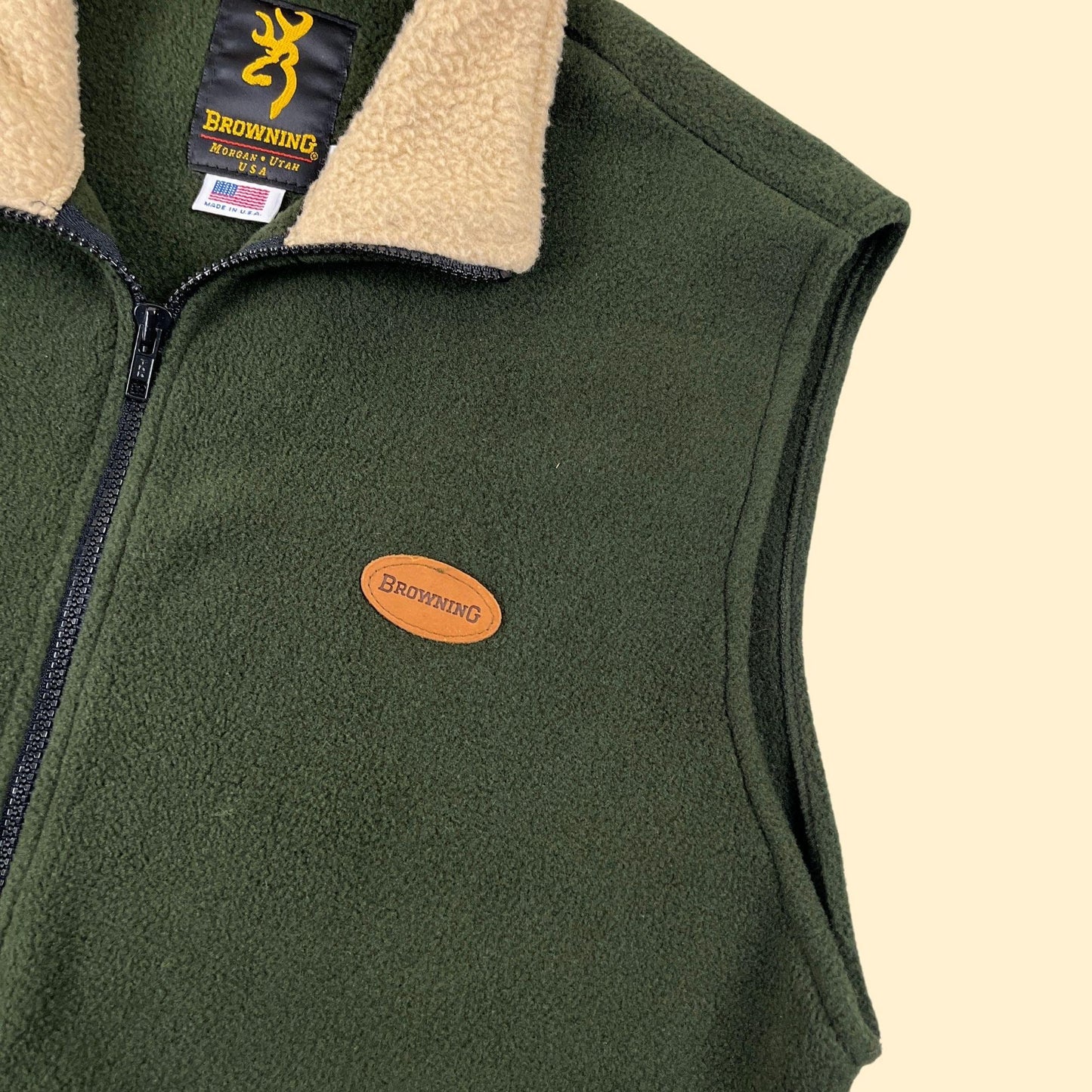 90s Browning fleece vest, size L vintage green zip up hunting/outdoors vest