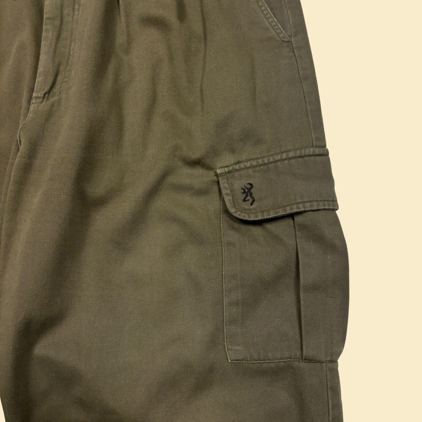 1990s Browning size 36 cargo pants, vintage green cotton hunting pants w/ big pockets