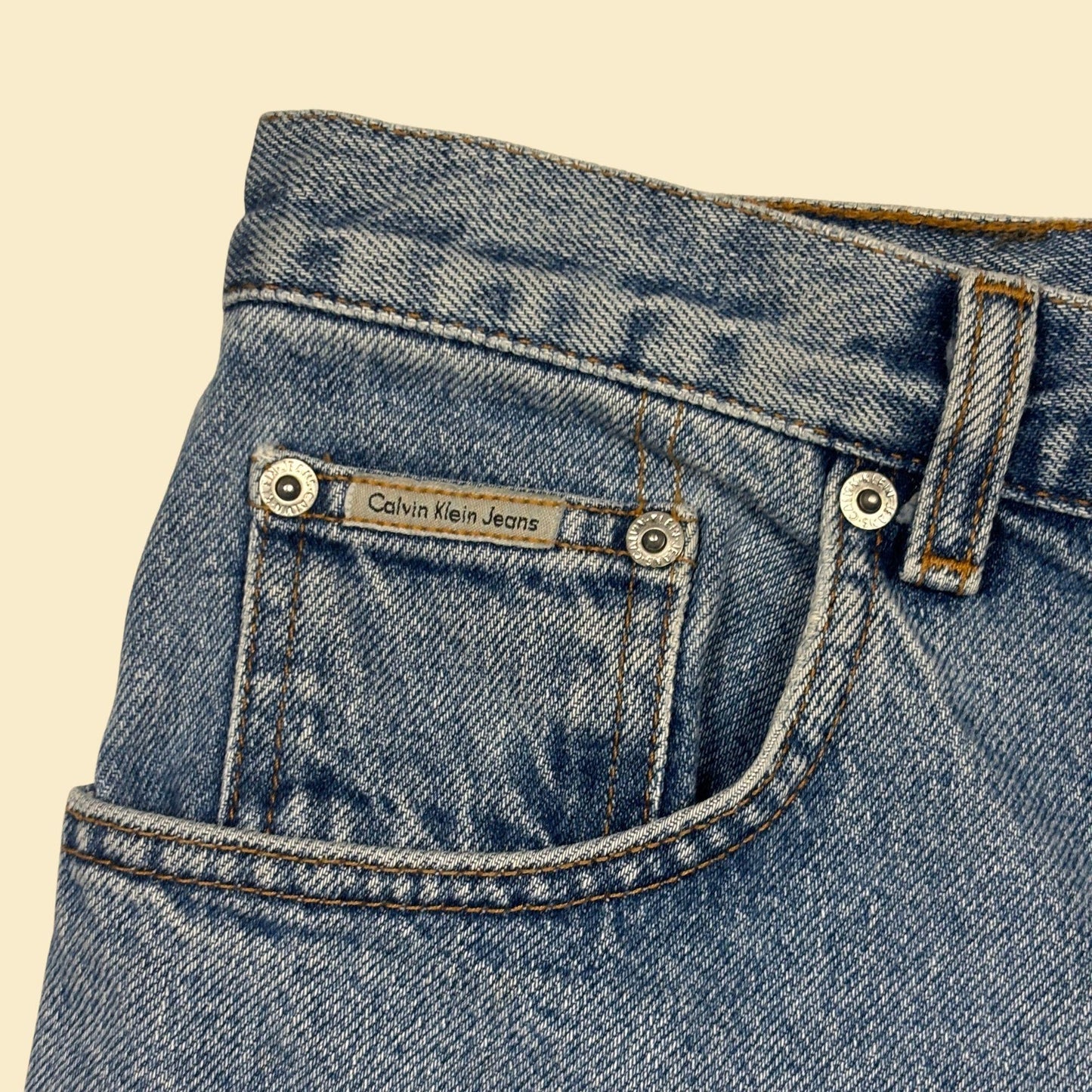 90s Calvin Klein Jeans size 32 denim shorts, vintage men's knee-length carpenter-style shorts