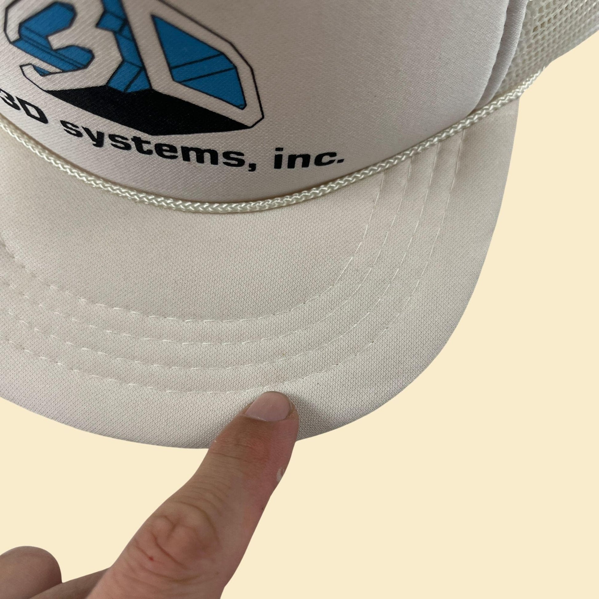 80s/90s snapback w/ 3D Systems logo, vintage white "youth size" white & blue baseball cap