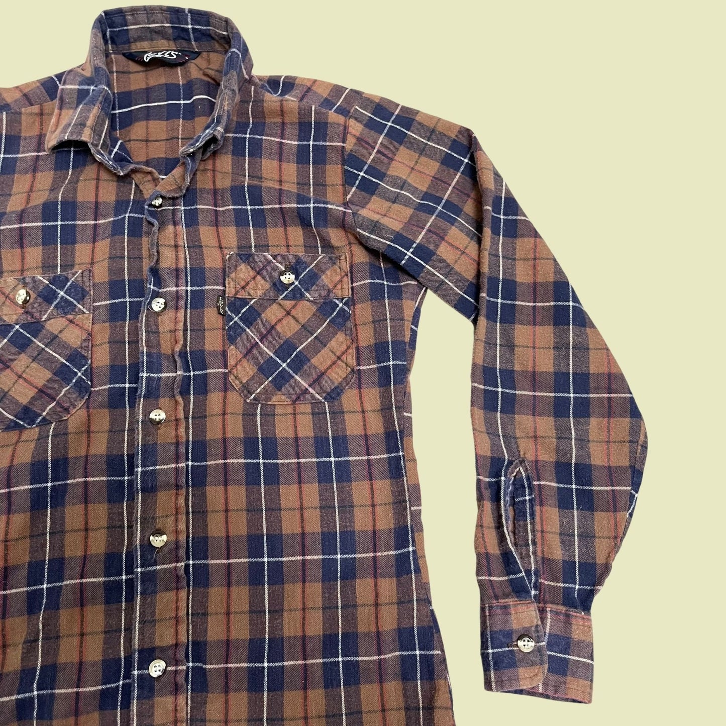 Vintage Levi's small plaid flannel, 1980s Levi's blue and brown flannel shirt, vintage men's Levi's button down shirt