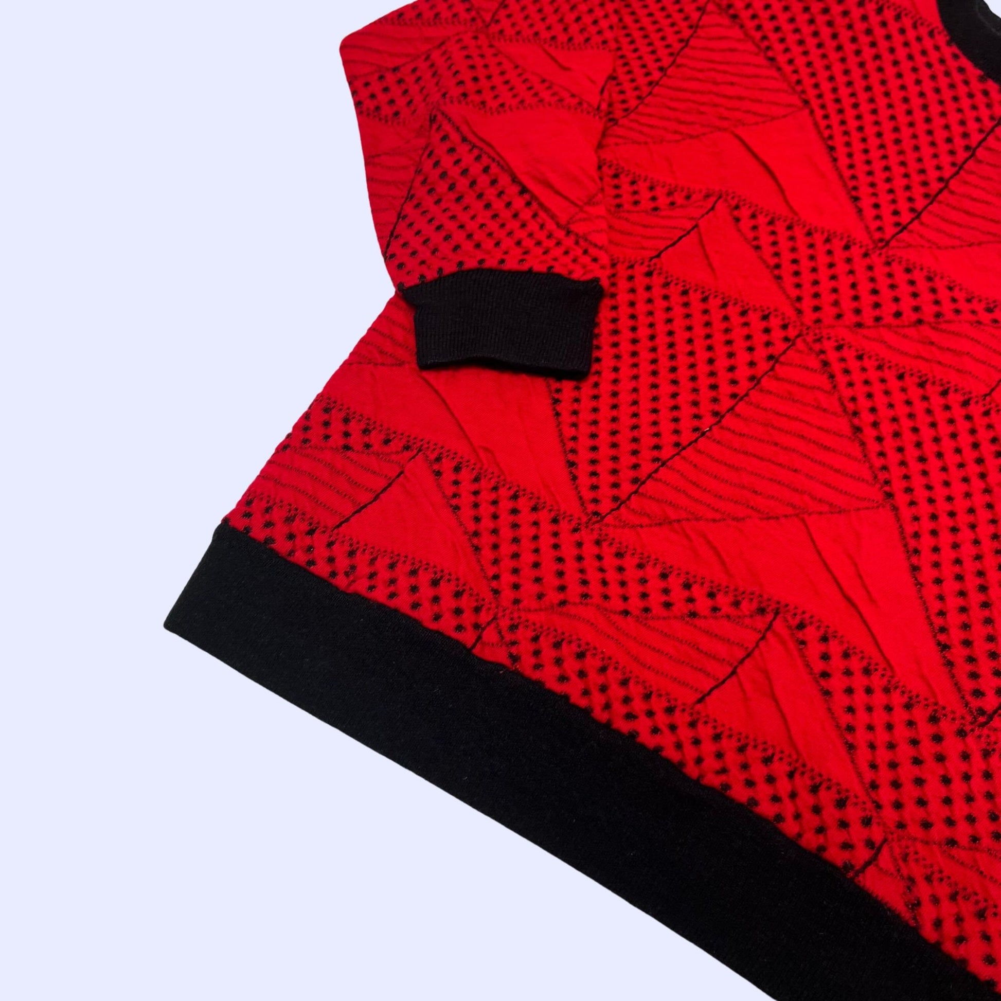 Vintage 80s acrylic sweater, small triangular patterned geometric red and black sweater, retro 80s pullover crew sweater