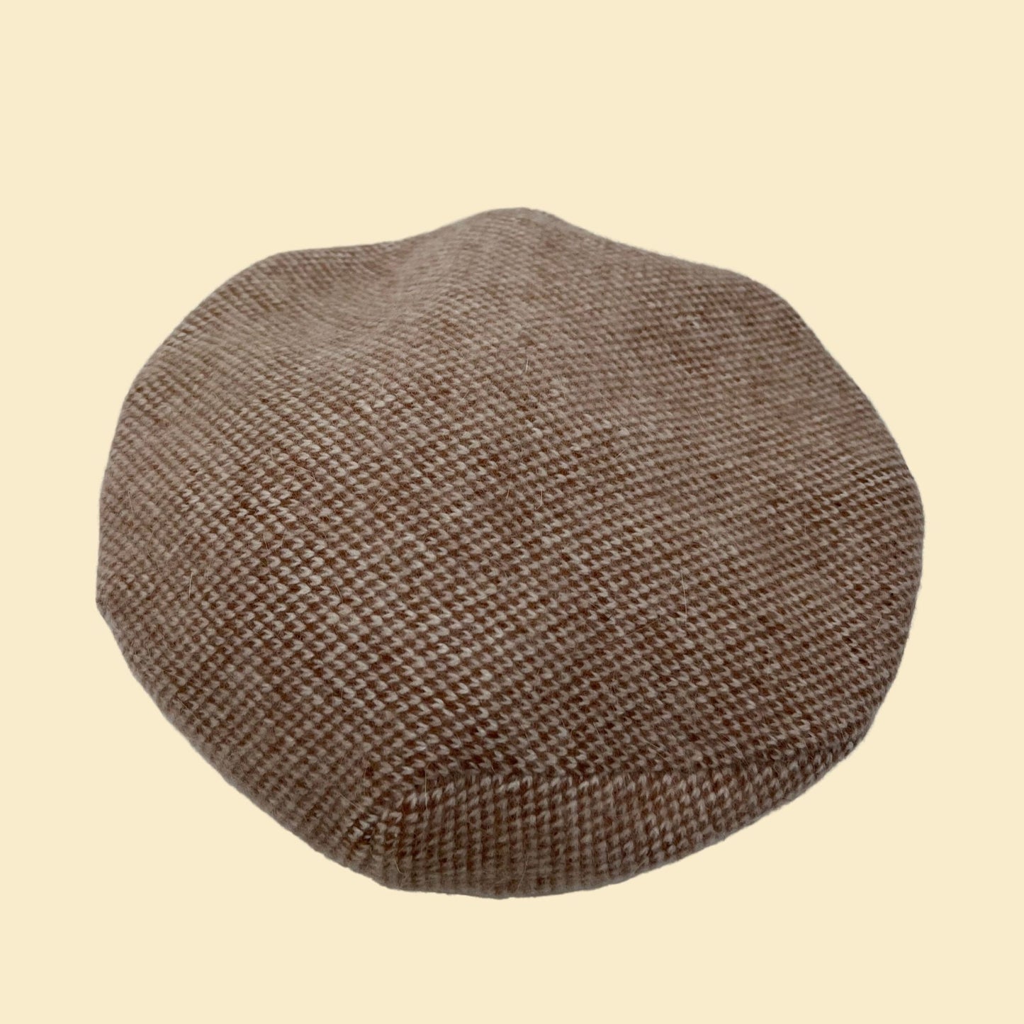 80s paperboy cap in lambswool by Echo, vintage flat cap in beige houndstooth, newsboy hat, check patterned European style hat