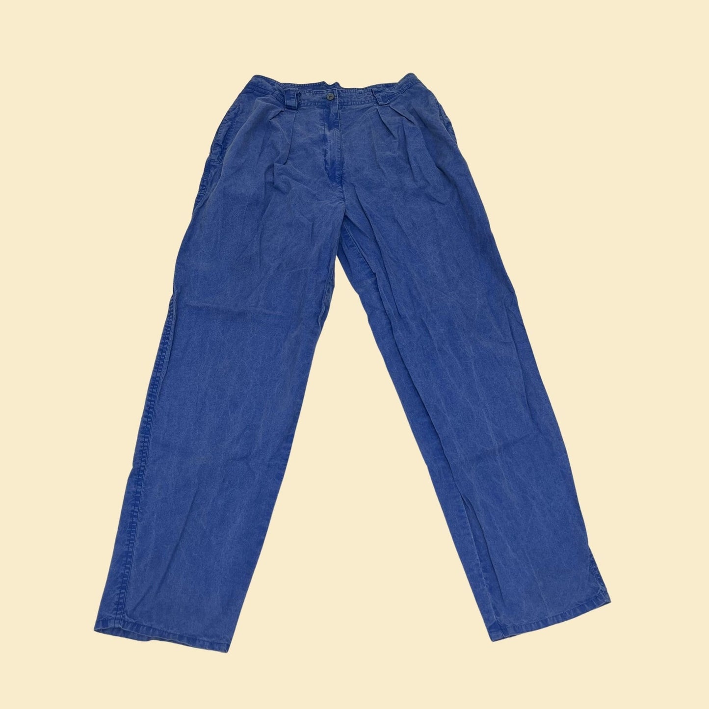 Blue baggy jean-like Izod women&#39;s pants.