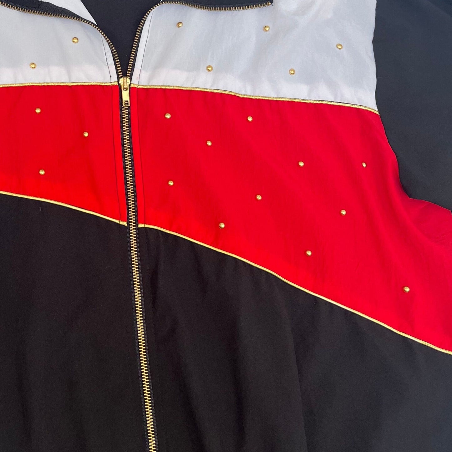 80s beaded windbreaker jacket by Silver Threads, large vintage colorblock zip up jacket, 90s red white and black puffer