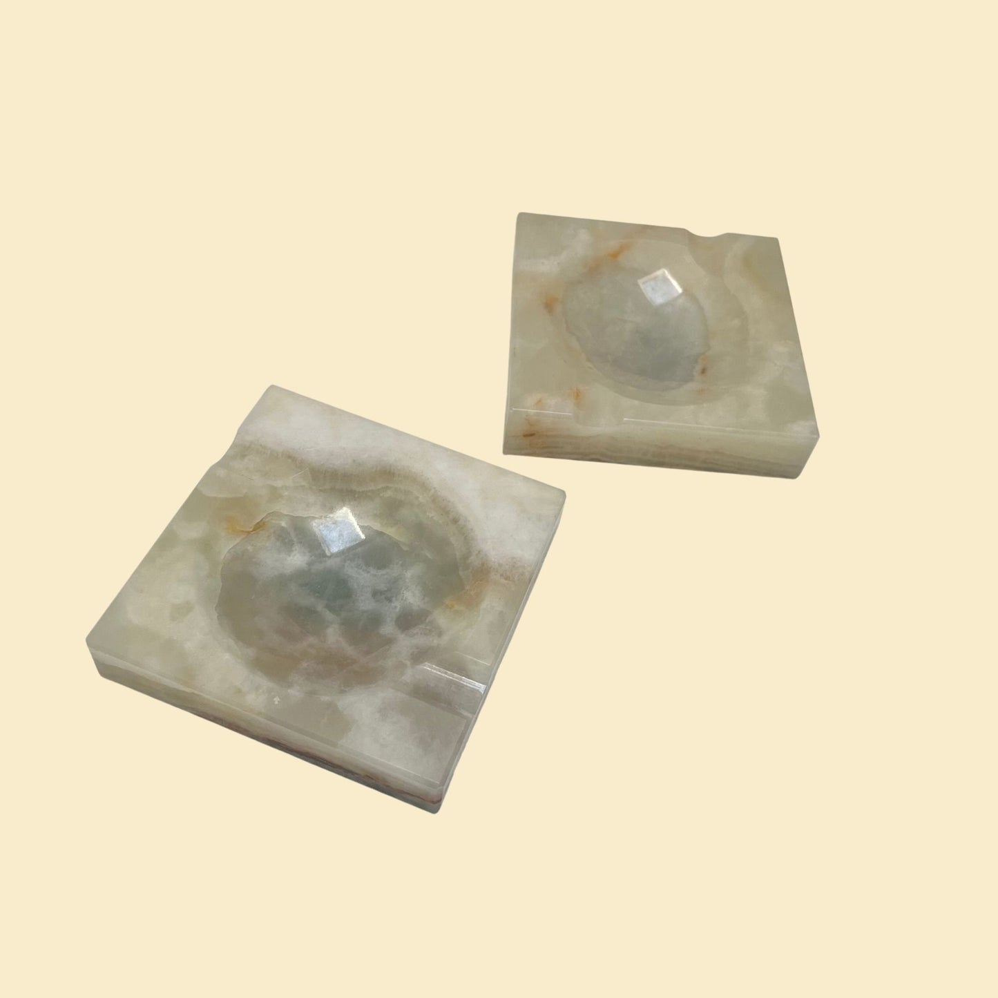 Set of 2 vintage onyx ash trays, 1970s square shaped stone ash trays