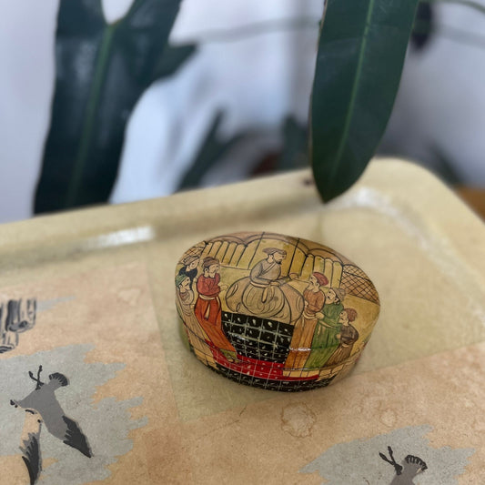 Vintage hand painted lacquer box made in India, 1960s Kashmir India oval shaped trinket box