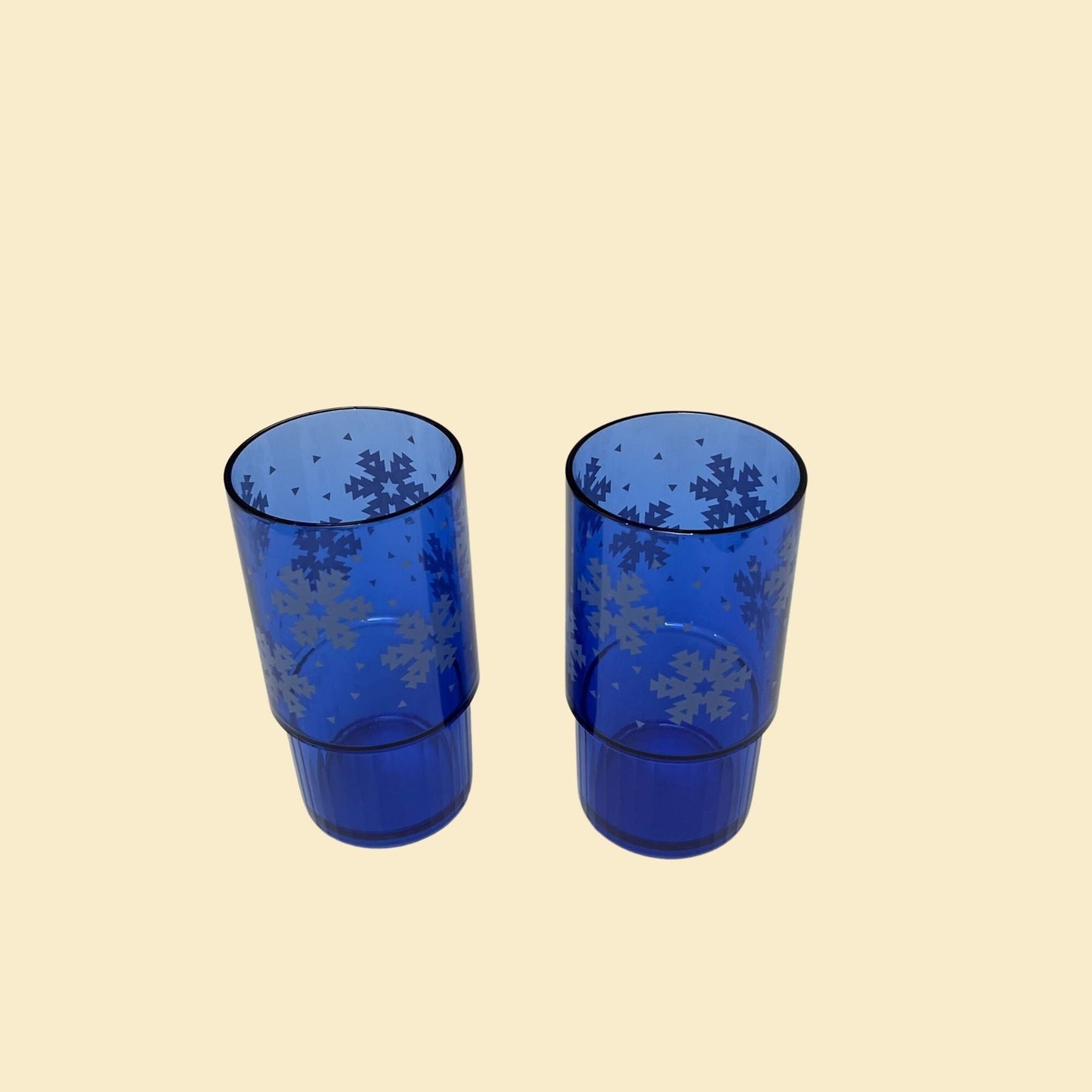 1980s Tupperware blue snowflake 14oz tumblers, vintage set of 2 acrylic drinking cups, model 1673B