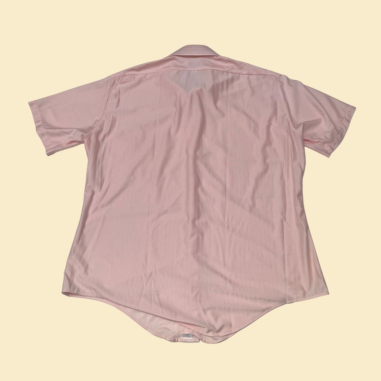 70s men's pink shirt by Qiana JCPenny, vintage 1970s short sleeve ribbed and collared pink shirt in size 17