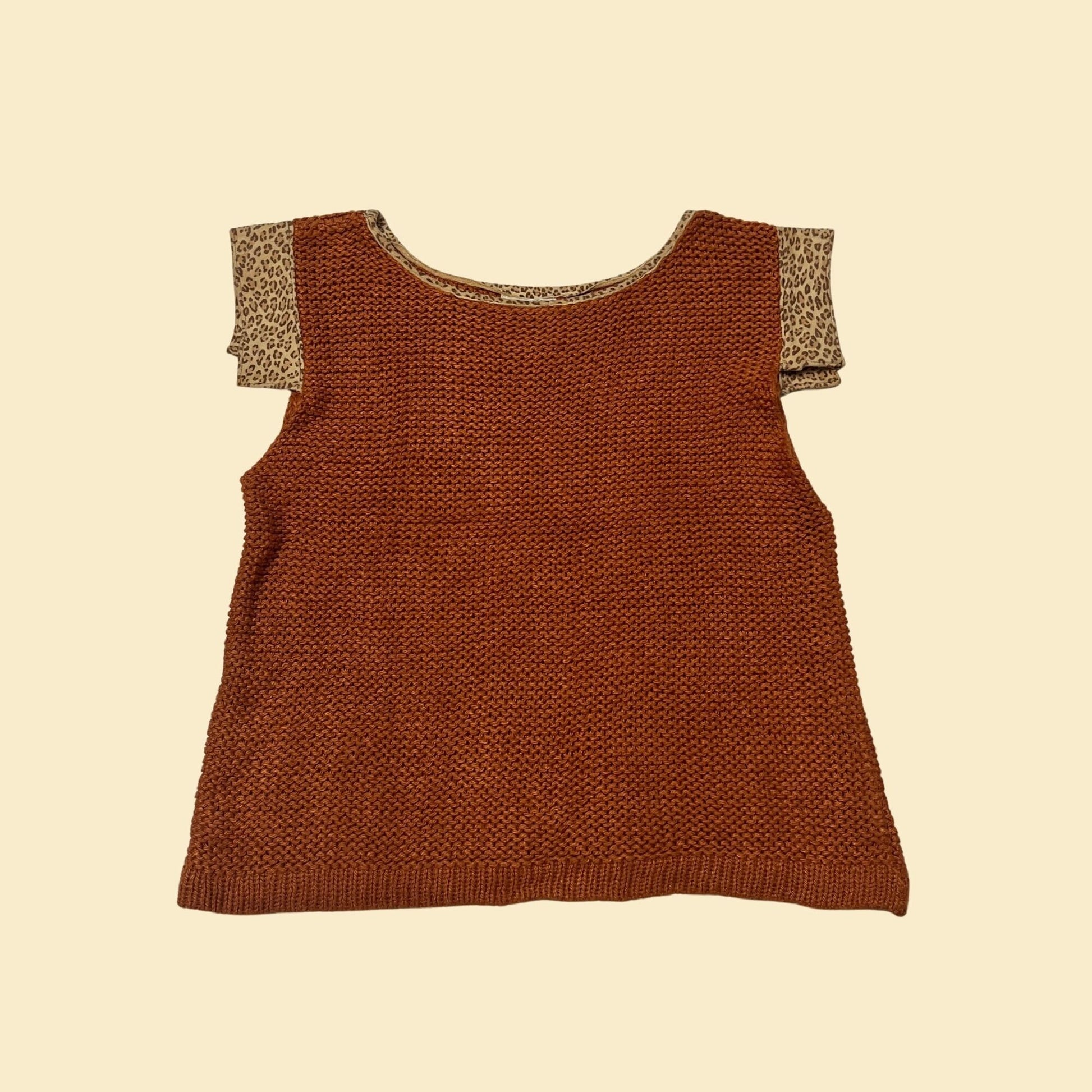 70s knit tank top / vest in burnt orange with leopard print details by Marie Barone, size small vintage women's top