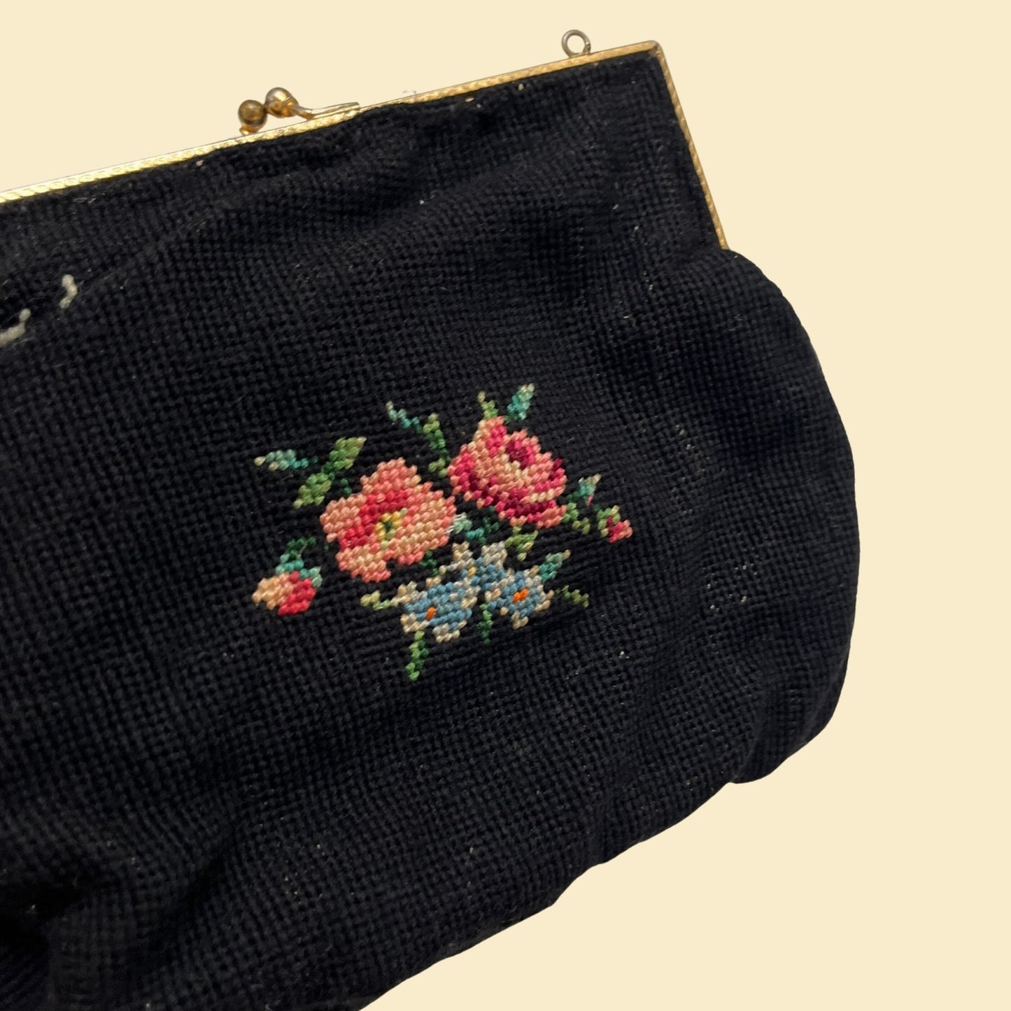 60s needlepoint handbag with floral design, vintage black and brass flower patterned black purse