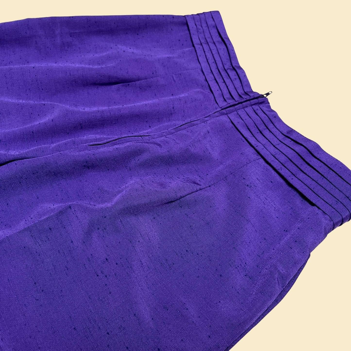 Purple 70s high waisted pants, 29" waist vintage women's pants, 1970s high rise purple polyester pants