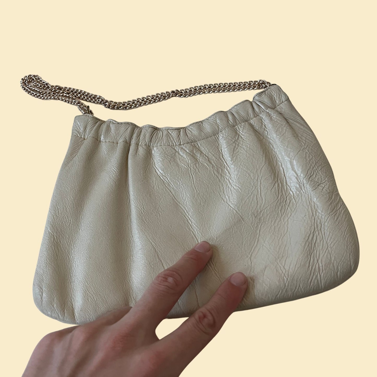 80s cream leather shoulder bag by Andé, vintage 1980s white / ivory handbag with chain strap