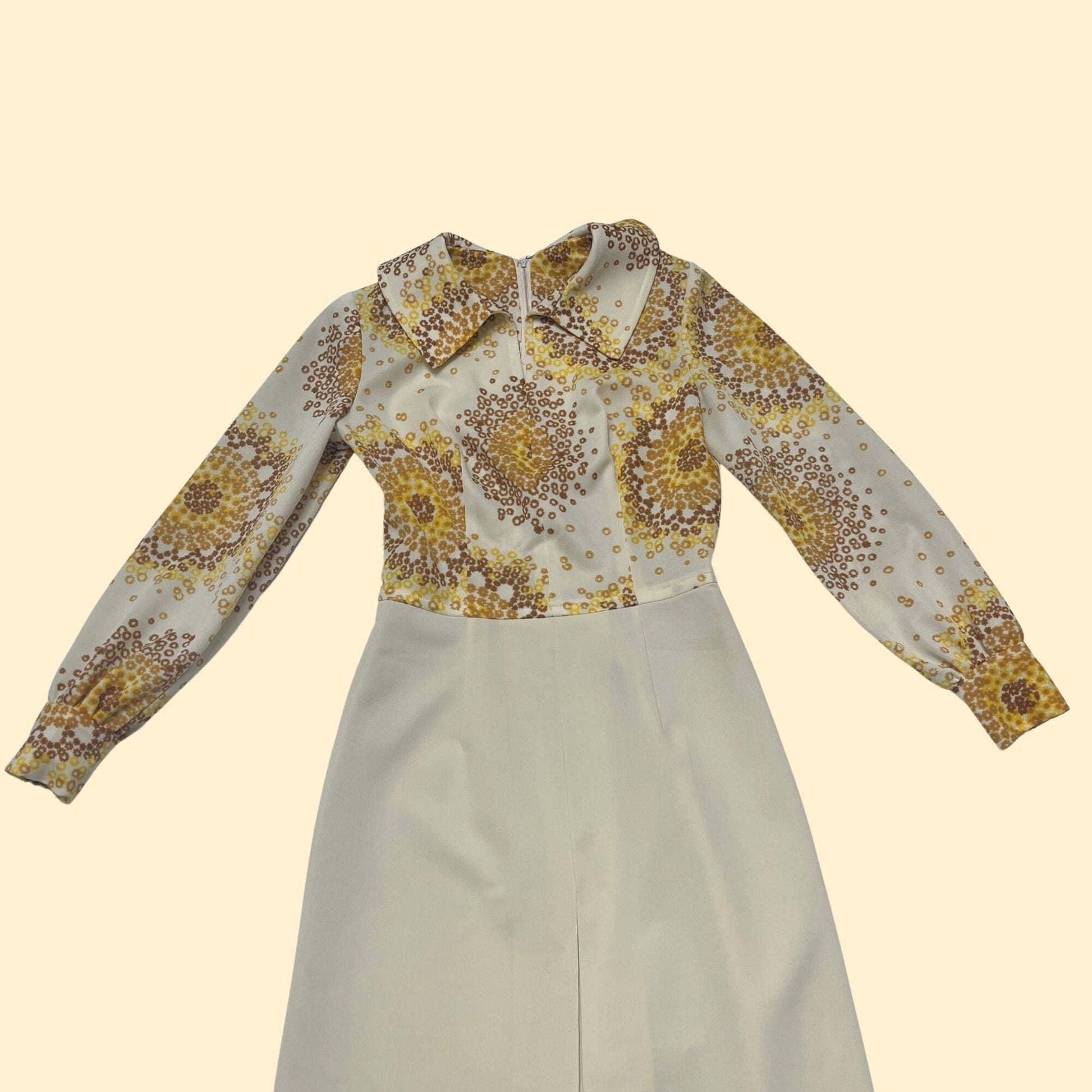 70s floral fit & flare dress, vintage mustard yellow and beige psychedelic 1970s sleeved midi dress