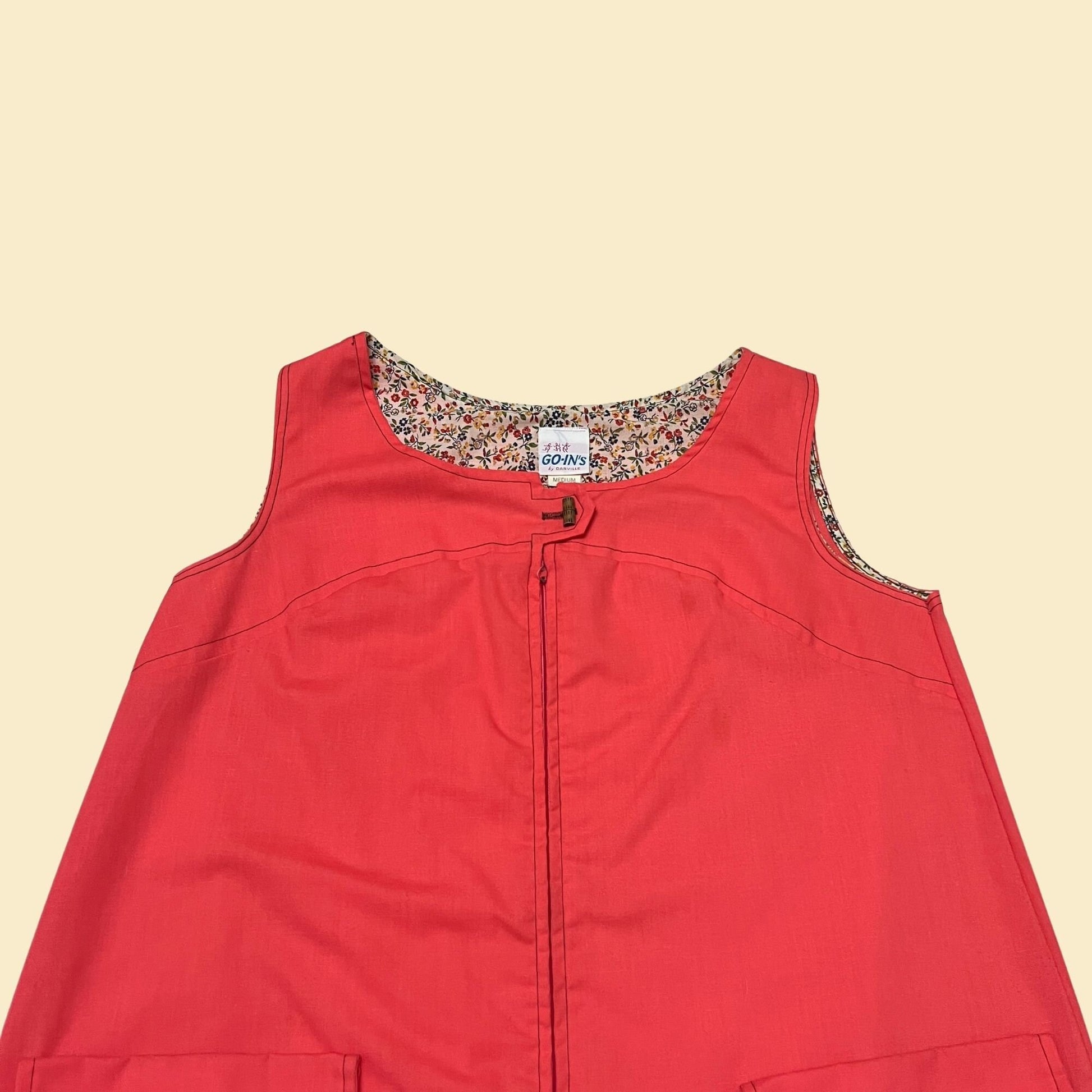70s pink dress with front zipper and pockets, size medium 1970s women's shift dress, vintage sleeveless midi / knee length dress