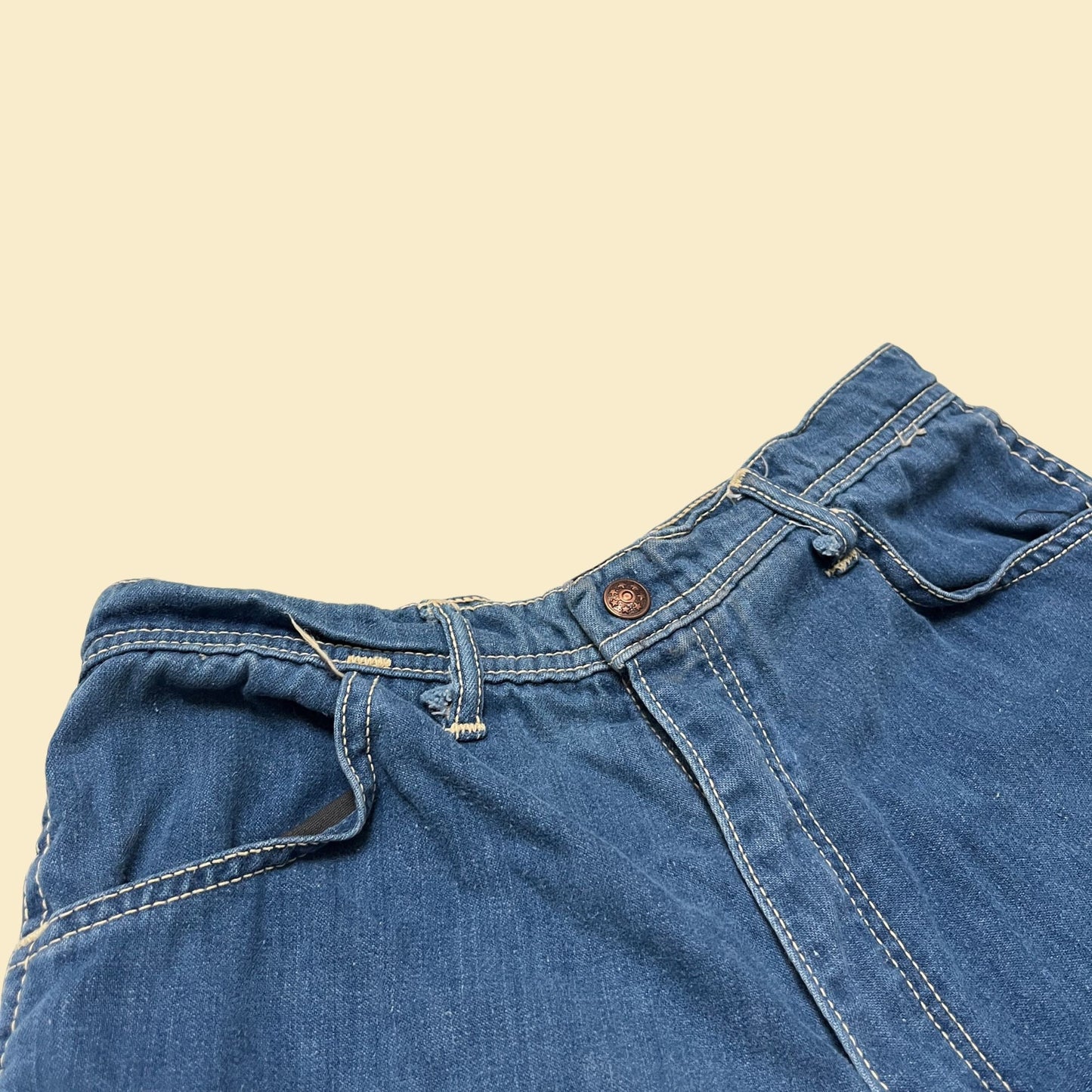 1970s straight leg jeans, 28" waist, vintage 70s medium wash cotton jeans with pockets