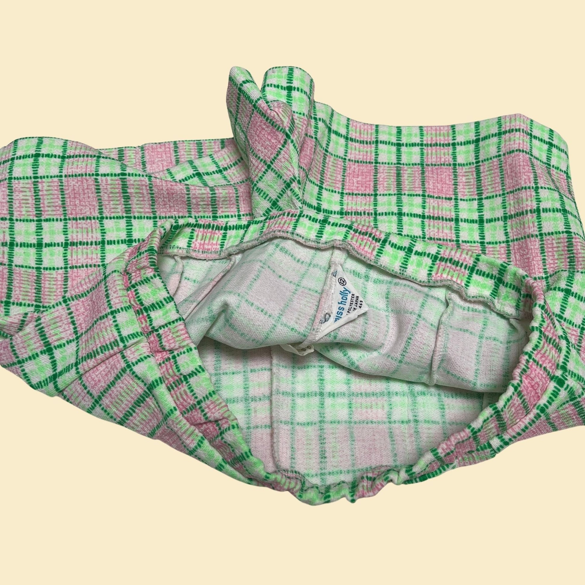 70s plaid women's shorts by Miss Holly, 29" waist plaid mini shorts, vintage 1970s green, pink and white polyester shorts