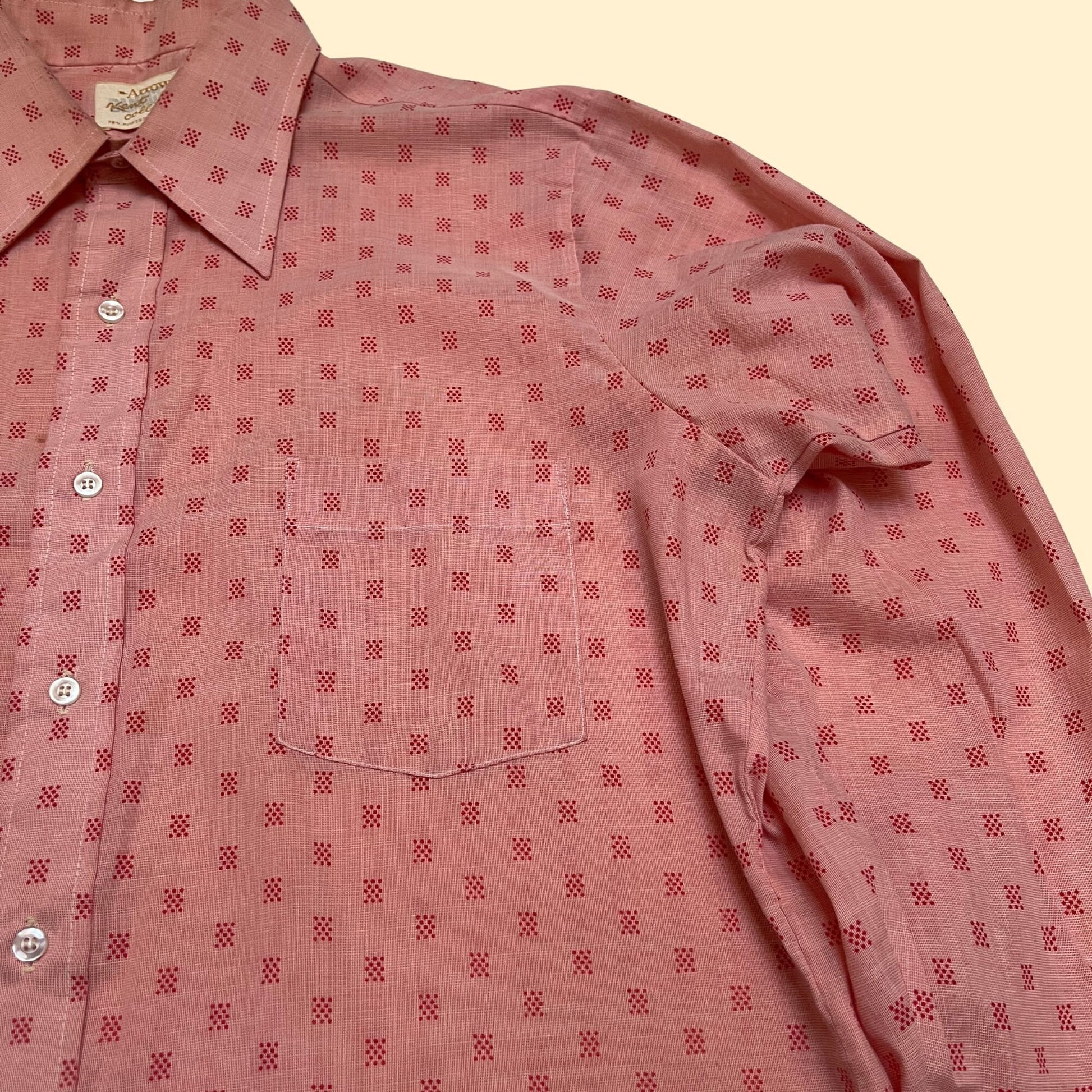 1960s geometric print button down by Arrow Kent Collection in size 16-33, vintage 60s men's lightweight dress shirt