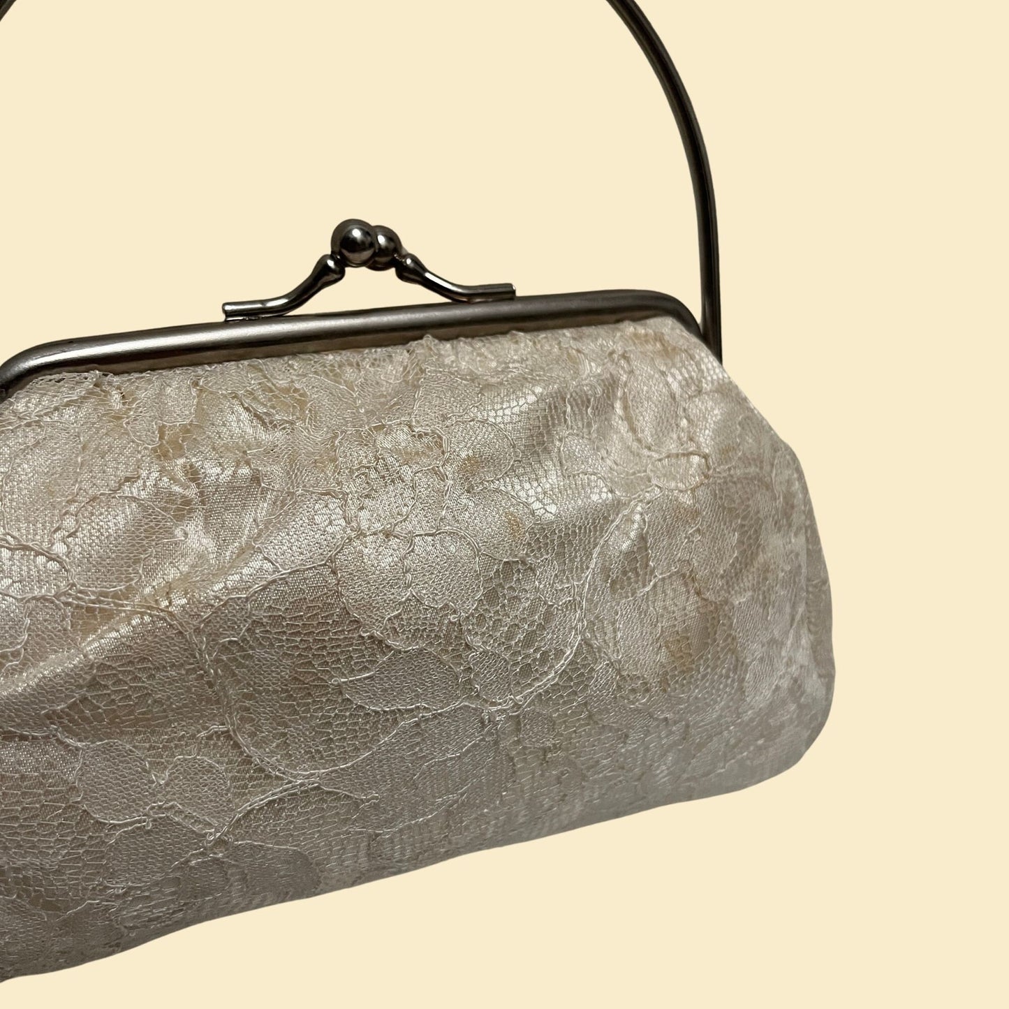 1950s white lace handbag, vintage 50s lacey purse with metal top handle and kiss lock