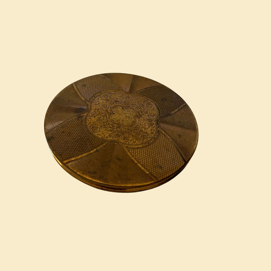 Vintage 1930s-1940s cosmetics compact, circular art deco style gold/brass makeup compact with mirror