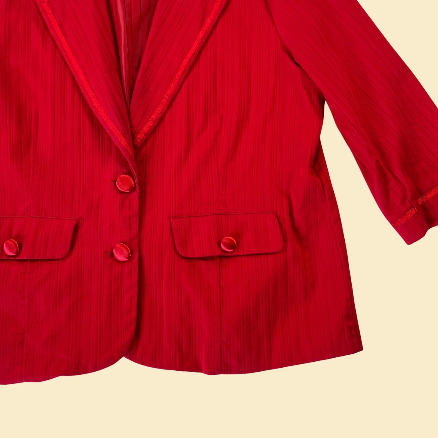 Solid red 90s blazer by Hannah, size 16 vintage 1990s jacket with 3/4 sleeves and front pockets