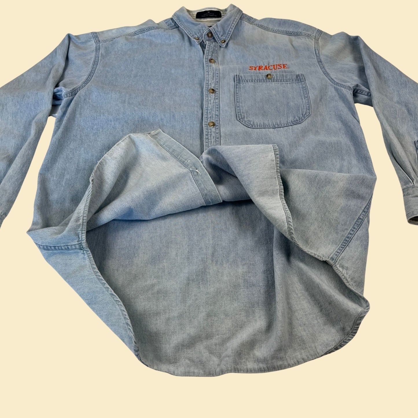 Vintage Syracuse chambray shirt, 1990s size M Syracuse University long sleeve button down