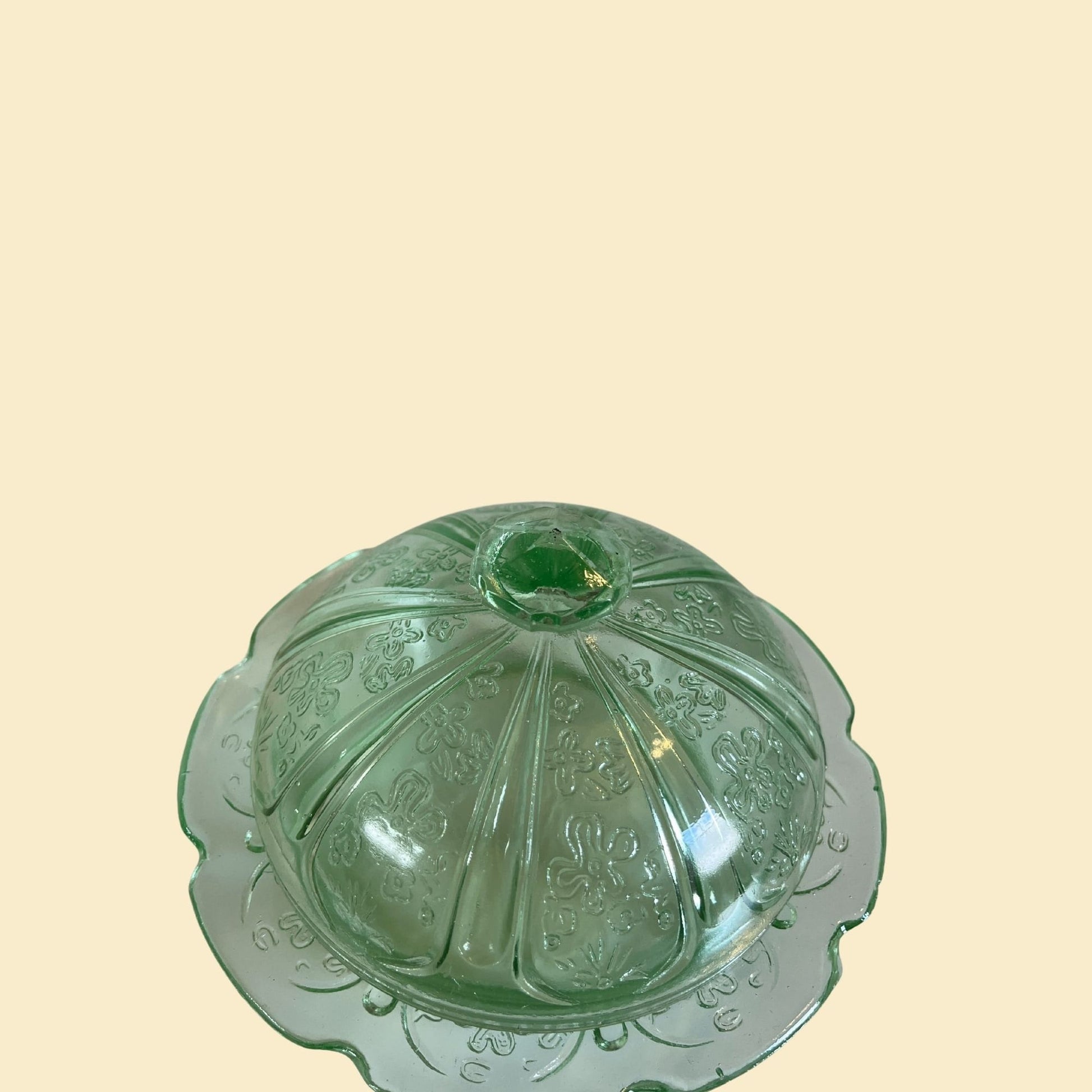 1940s green depression glass candy dish with lid, green lidded dish with floral pattern