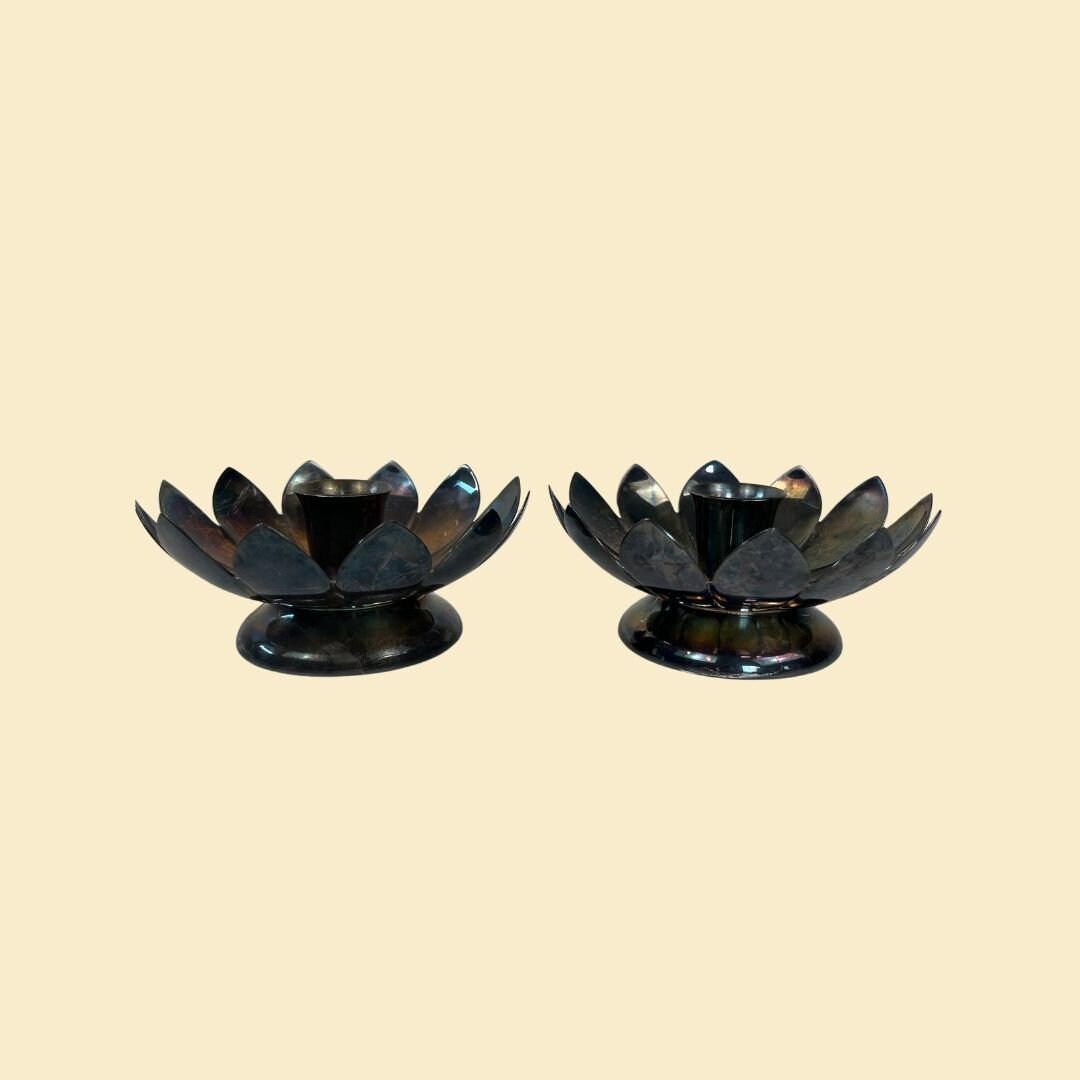 Set of 2 flower shaped candle holders, vintage 1970s Reed & Barton silver plated tulip taper candlestick holders