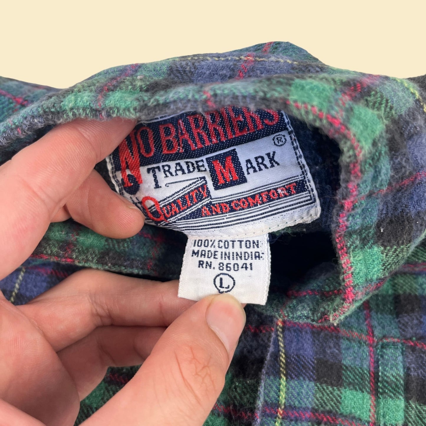 90s henley flannel shirt, size L vintage blue & green button down long sleeve by No Barriers